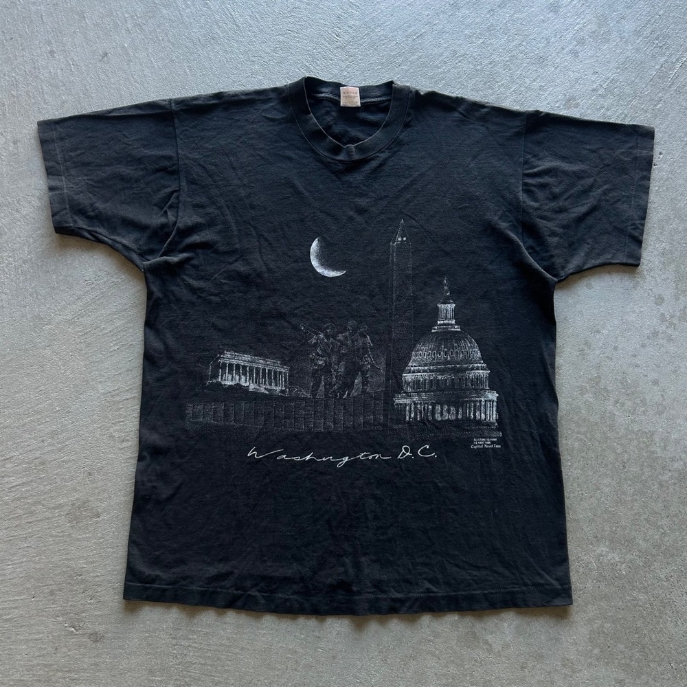 Vintage 90s Washington DC Shirt Size XL Black Capital Novel Tees Solider Graphic